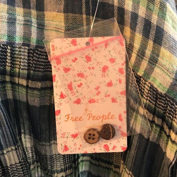 We The Free by Free People, First Bloom Plaid Top, Size XS - Picture 14 of 14